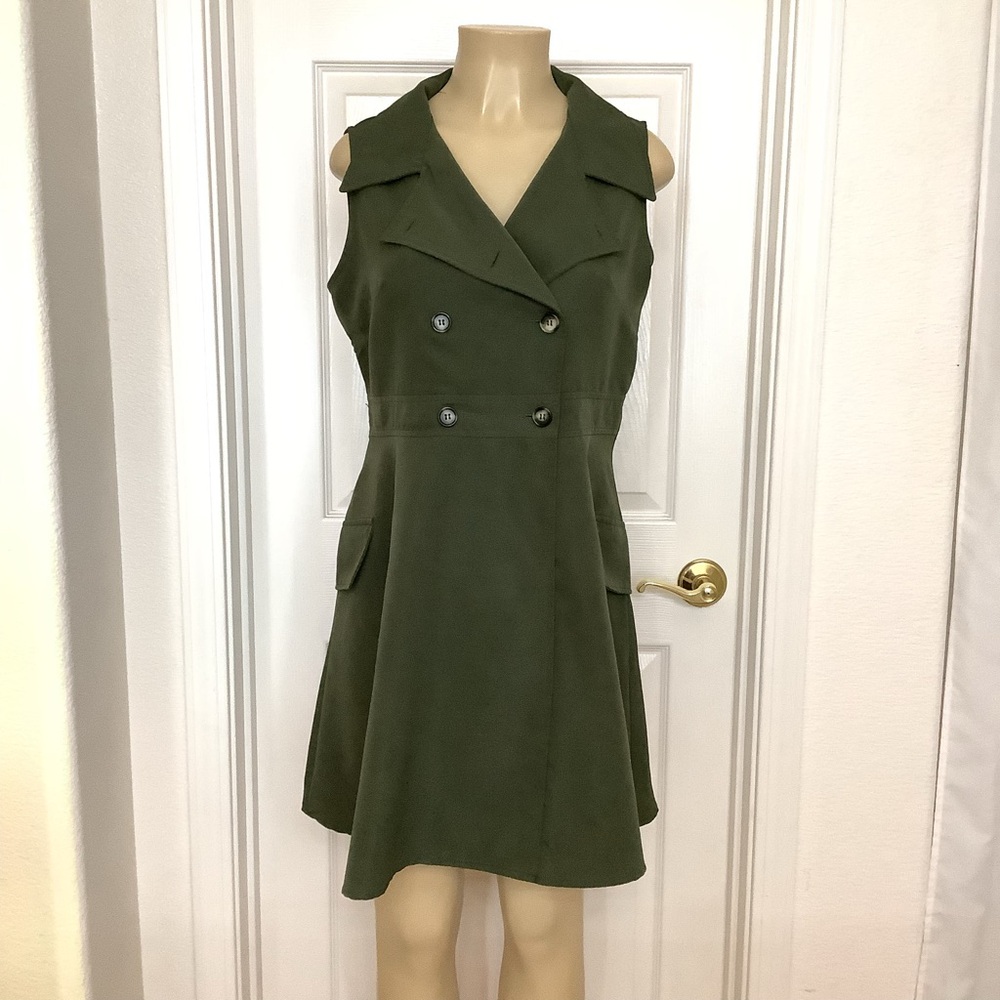 SHEIN Olive Green Sleeveless Double-Breasted Dress